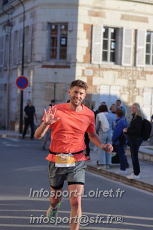 Marathon_Cheverny2025_Dimanche_Passage_CentreVille/2025CHEVERNY_VILLE_000159.JPG