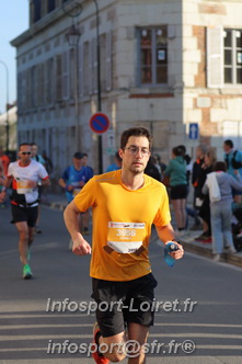 Marathon_Cheverny2025_Dimanche_Passage_CentreVille/2025CHEVERNY_VILLE_000163.JPG