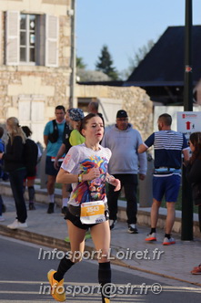 Marathon_Cheverny2025_Dimanche_Passage_CentreVille/2025CHEVERNY_VILLE_000171.JPG