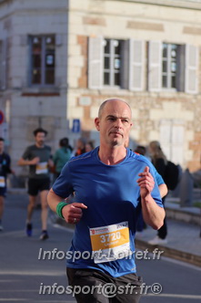 Marathon_Cheverny2025_Dimanche_Passage_CentreVille/2025CHEVERNY_VILLE_000173.JPG