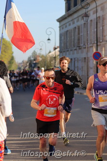 Marathon_Cheverny2025_Dimanche_Passage_CentreVille/2025CHEVERNY_VILLE_000179.JPG
