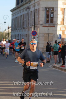 Marathon_Cheverny2025_Dimanche_Passage_CentreVille/2025CHEVERNY_VILLE_000181.JPG