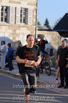 Marathon_Cheverny2025_Dimanche_Passage_CentreVille/2025CHEVERNY_VILLE_000183.JPG