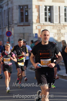 Marathon_Cheverny2025_Dimanche_Passage_CentreVille/2025CHEVERNY_VILLE_000187.JPG