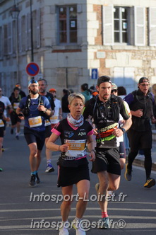 Marathon_Cheverny2025_Dimanche_Passage_CentreVille/2025CHEVERNY_VILLE_000189.JPG