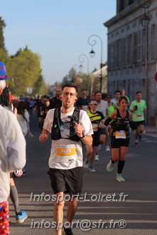 Marathon_Cheverny2025_Dimanche_Passage_CentreVille/2025CHEVERNY_VILLE_000199.JPG