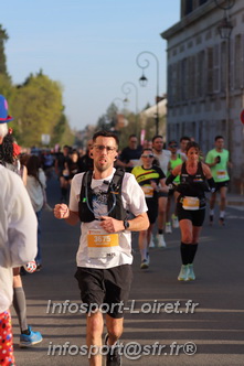 Marathon_Cheverny2025_Dimanche_Passage_CentreVille/2025CHEVERNY_VILLE_000200.JPG