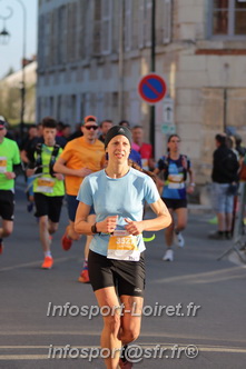 Marathon_Cheverny2025_Dimanche_Passage_CentreVille/2025CHEVERNY_VILLE_000217.JPG