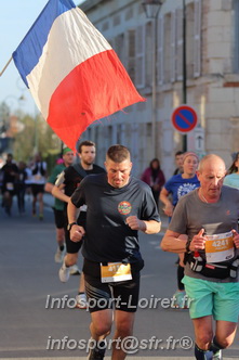 Marathon_Cheverny2025_Dimanche_Passage_CentreVille/2025CHEVERNY_VILLE_000225.JPG
