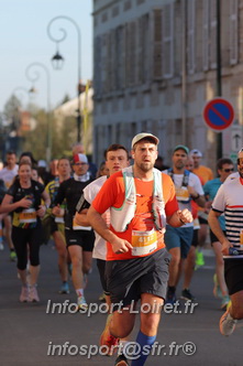 Marathon_Cheverny2025_Dimanche_Passage_CentreVille/2025CHEVERNY_VILLE_000232.JPG
