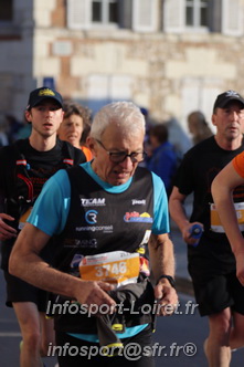 Marathon_Cheverny2025_Dimanche_Passage_CentreVille/2025CHEVERNY_VILLE_000237.JPG