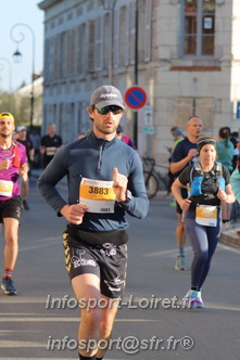 Marathon_Cheverny2025_Dimanche_Passage_CentreVille/2025CHEVERNY_VILLE_000248.JPG