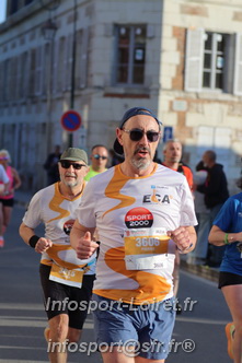 Marathon_Cheverny2025_Dimanche_Passage_CentreVille/2025CHEVERNY_VILLE_000286.JPG