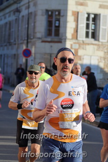 Marathon_Cheverny2025_Dimanche_Passage_CentreVille/2025CHEVERNY_VILLE_000287.JPG