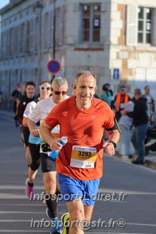Marathon_Cheverny2025_Dimanche_Passage_CentreVille/2025CHEVERNY_VILLE_000288.JPG