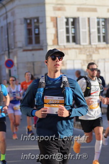 Marathon_Cheverny2025_Dimanche_Passage_CentreVille/2025CHEVERNY_VILLE_000304.JPG