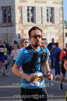Marathon_Cheverny2025_Dimanche_Passage_CentreVille/2025CHEVERNY_VILLE_000305.JPG