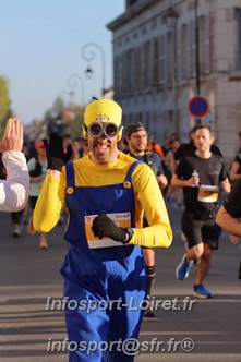 Marathon_Cheverny2025_Dimanche_Passage_CentreVille/2025CHEVERNY_VILLE_000318.JPG