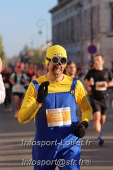 Marathon_Cheverny2025_Dimanche_Passage_CentreVille/2025CHEVERNY_VILLE_000320.JPG