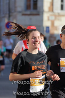 Marathon_Cheverny2025_Dimanche_Passage_CentreVille/2025CHEVERNY_VILLE_000323.JPG