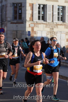 Marathon_Cheverny2025_Dimanche_Passage_CentreVille/2025CHEVERNY_VILLE_000337.JPG