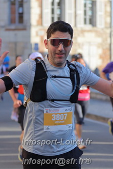 Marathon_Cheverny2025_Dimanche_Passage_CentreVille/2025CHEVERNY_VILLE_000349.JPG