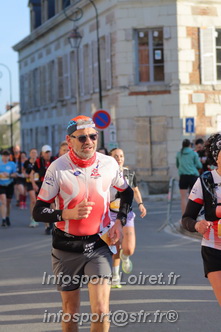 Marathon_Cheverny2025_Dimanche_Passage_CentreVille/2025CHEVERNY_VILLE_000352.JPG