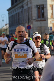 Marathon_Cheverny2025_Dimanche_Passage_CentreVille/2025CHEVERNY_VILLE_000360.JPG