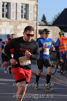 Marathon_Cheverny2025_Dimanche_Passage_CentreVille/2025CHEVERNY_VILLE_000366.JPG