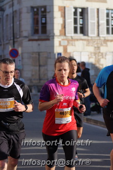 Marathon_Cheverny2025_Dimanche_Passage_CentreVille/2025CHEVERNY_VILLE_000387.JPG