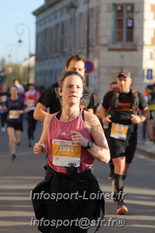 Marathon_Cheverny2025_Dimanche_Passage_CentreVille/2025CHEVERNY_VILLE_000398.JPG