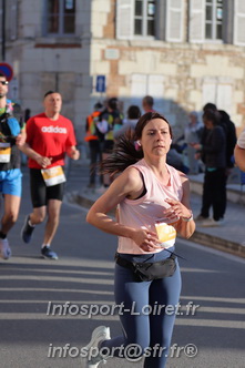 Marathon_Cheverny2025_Dimanche_Passage_CentreVille/2025CHEVERNY_VILLE_000408.JPG
