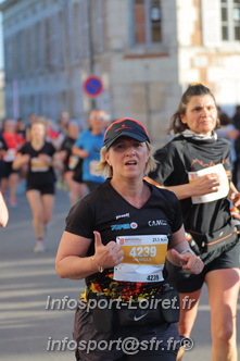Marathon_Cheverny2025_Dimanche_Passage_CentreVille/2025CHEVERNY_VILLE_000443.JPG