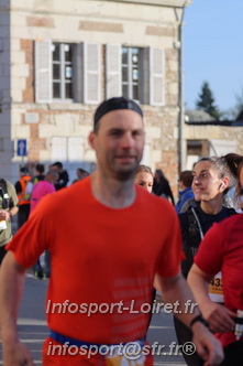 Marathon_Cheverny2025_Dimanche_Passage_CentreVille/2025CHEVERNY_VILLE_000448.JPG