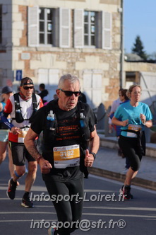 Marathon_Cheverny2025_Dimanche_Passage_CentreVille/2025CHEVERNY_VILLE_000449.JPG