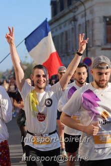 Marathon_Cheverny2025_Dimanche_Passage_CentreVille/2025CHEVERNY_VILLE_000473.JPG