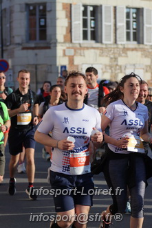 Marathon_Cheverny2025_Dimanche_Passage_CentreVille/2025CHEVERNY_VILLE_000491.JPG