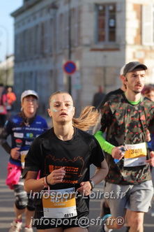 Marathon_Cheverny2025_Dimanche_Passage_CentreVille/2025CHEVERNY_VILLE_000505.JPG