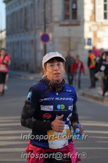 Marathon_Cheverny2025_Dimanche_Passage_CentreVille/2025CHEVERNY_VILLE_000507.JPG