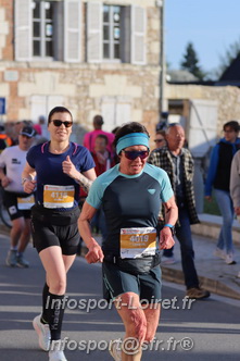 Marathon_Cheverny2025_Dimanche_Passage_CentreVille/2025CHEVERNY_VILLE_000515.JPG