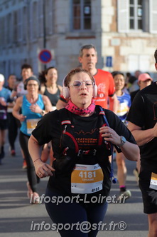 Marathon_Cheverny2025_Dimanche_Passage_CentreVille/2025CHEVERNY_VILLE_000522.JPG