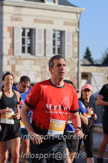 Marathon_Cheverny2025_Dimanche_Passage_CentreVille/2025CHEVERNY_VILLE_000525.JPG