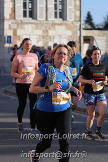 Marathon_Cheverny2025_Dimanche_Passage_CentreVille/2025CHEVERNY_VILLE_000545.JPG