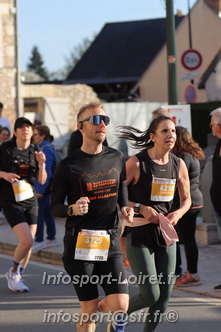 Marathon_Cheverny2025_Dimanche_Passage_CentreVille/2025CHEVERNY_VILLE_000552.JPG
