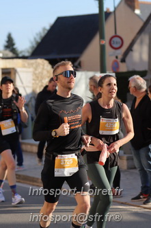 Marathon_Cheverny2025_Dimanche_Passage_CentreVille/2025CHEVERNY_VILLE_000553.JPG
