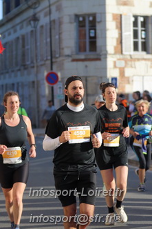 Marathon_Cheverny2025_Dimanche_Passage_CentreVille/2025CHEVERNY_VILLE_000565.JPG