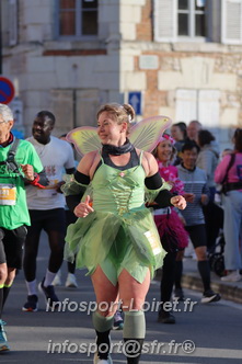 Marathon_Cheverny2025_Dimanche_Passage_CentreVille/2025CHEVERNY_VILLE_000569.JPG