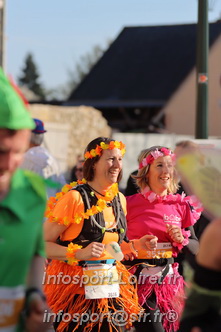 Marathon_Cheverny2025_Dimanche_Passage_CentreVille/2025CHEVERNY_VILLE_000574.JPG