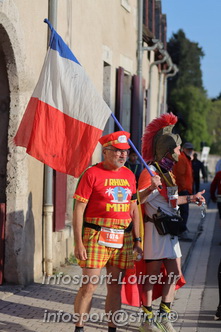 Marathon_Cheverny2025_Dimanche_Passage_CentreVille/2025CHEVERNY_VILLE_000580.JPG