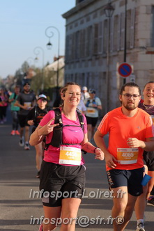 Marathon_Cheverny2025_Dimanche_Passage_CentreVille/2025CHEVERNY_VILLE_000588.JPG